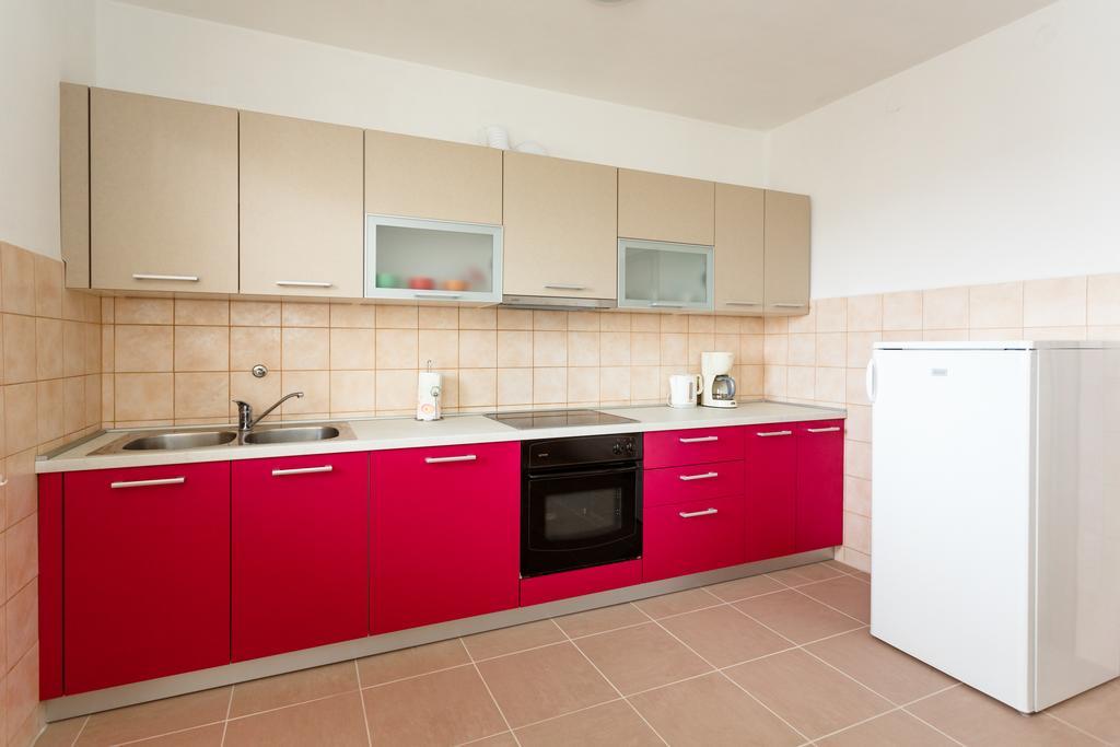 Apartment Nevenka Krk Town Kültér fotó