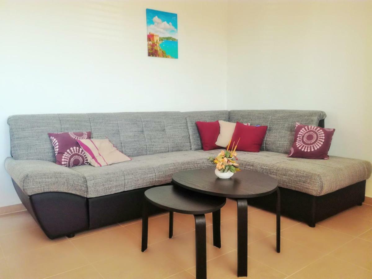 Apartment Nevenka Krk Town Kültér fotó