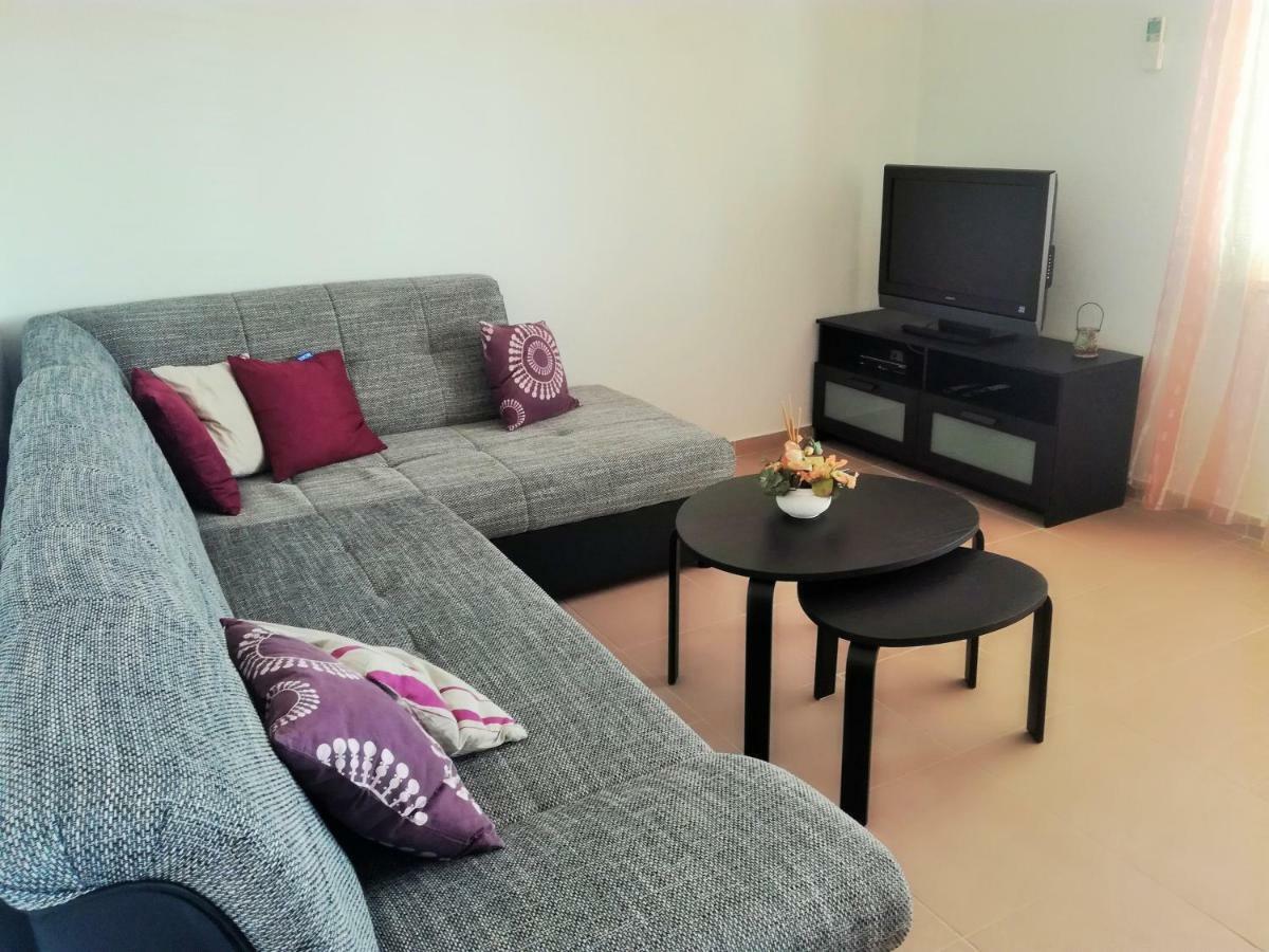 Apartment Nevenka Krk Town Kültér fotó